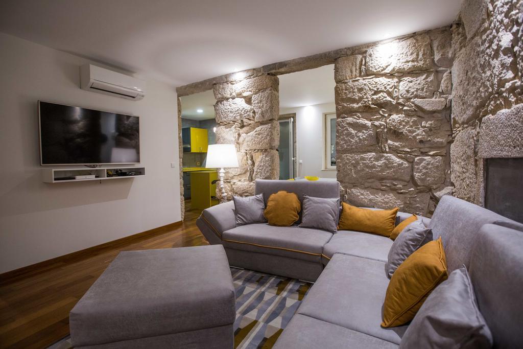 Ribeira Flats Mygod Apartment Porto Bagian luar foto