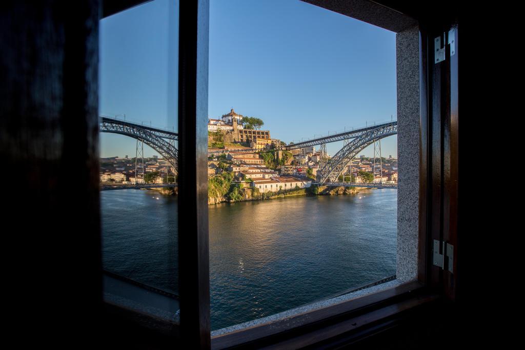 Ribeira Flats Mygod Apartment Porto Bagian luar foto